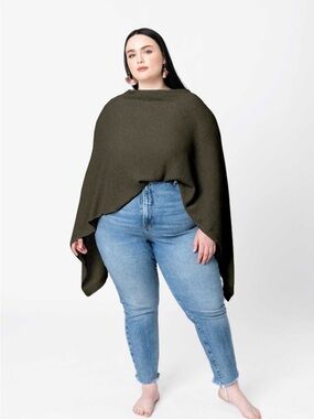 Plus Size Olive We Are Amma nursing cover